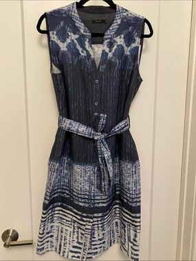 Linen Navy Blue/White Pattern Button-Front Dress with pockets & tie - NWOT